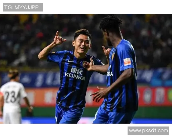 足球明星吉恩精彩瞬间高清图片合集展现他的风采与魅力 足球明星吉恩精彩瞬间高清图片合集展现他的风采与魅力